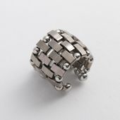 STELLA CIFFON/ビーズのビッグイヤーカフ